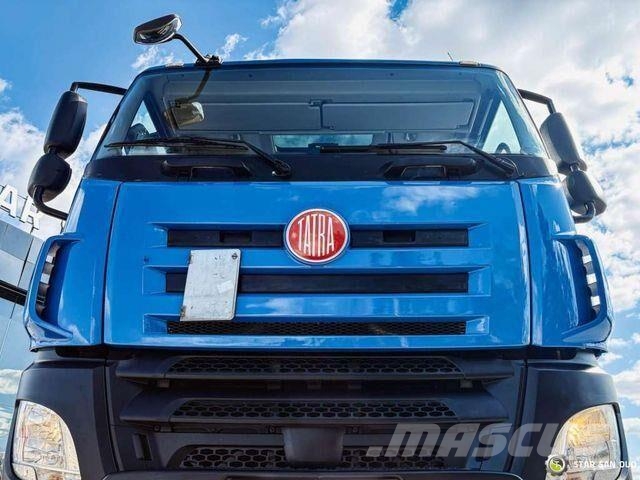 Tatra T158 PHOENIX 6x6 Euro 6 Ramy i zawieszenie