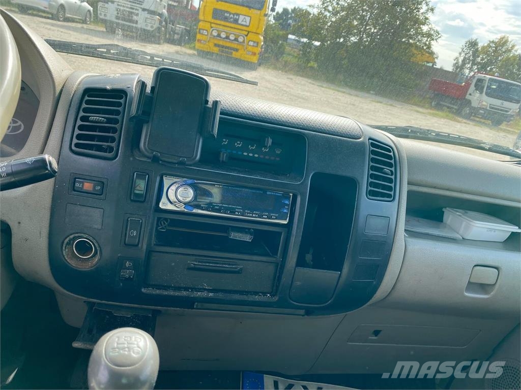 Toyota Dyna 100 3,0 D - Koffer Outros Camiões