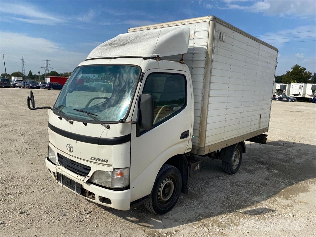 Toyota Dyna 100 3,0 D - Koffer Outros Camiões