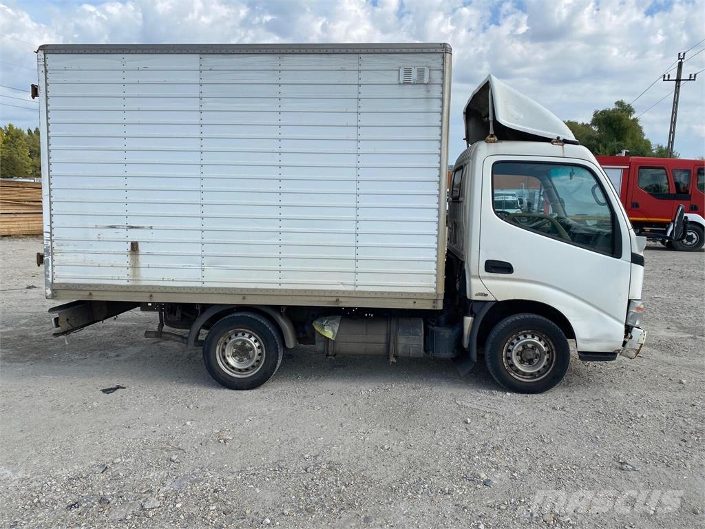 Toyota Dyna 100 3,0 D - Koffer Outros Camiões