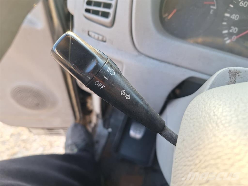 Toyota Dyna 150 3,0 D - Koffer 其他货车