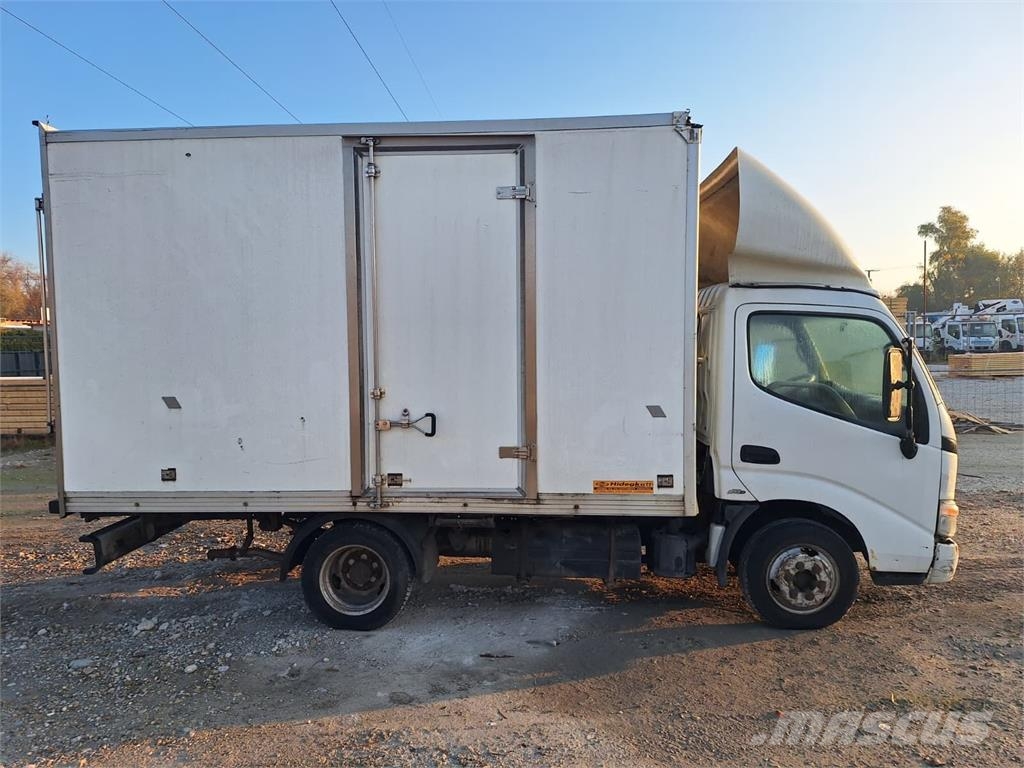 Toyota Dyna 150 3,0 D - Koffer 其他货车