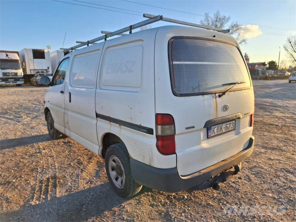Toyota Hiace 150 2,5 D 4x4 - VAN Kita