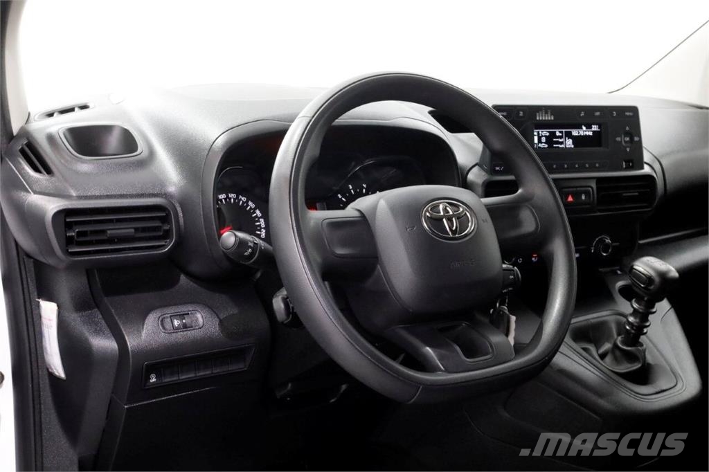Toyota PROACE CITY 1.5 D-4D 130pk Cool Comfort Long Airco Otros camiones