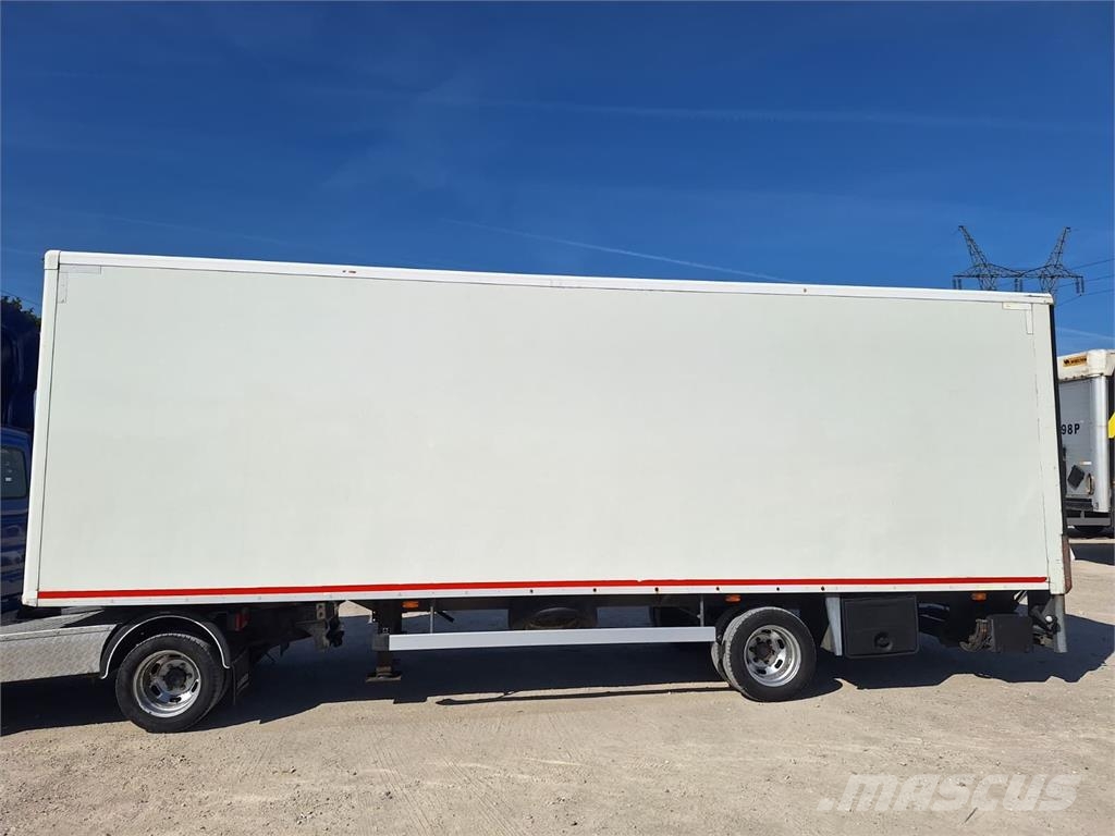 Veldhuizen BE Koffer semi-trailer + DHollandia LBW 750 kg/ 7 Noslēgtās piekabes