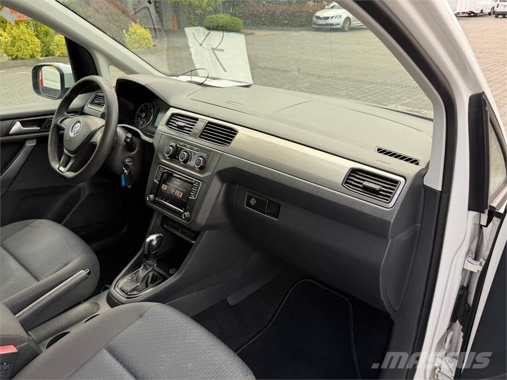 Volkswagen Caddy 2.0 TDI (7-Si.) DSG Maxi Family Carros