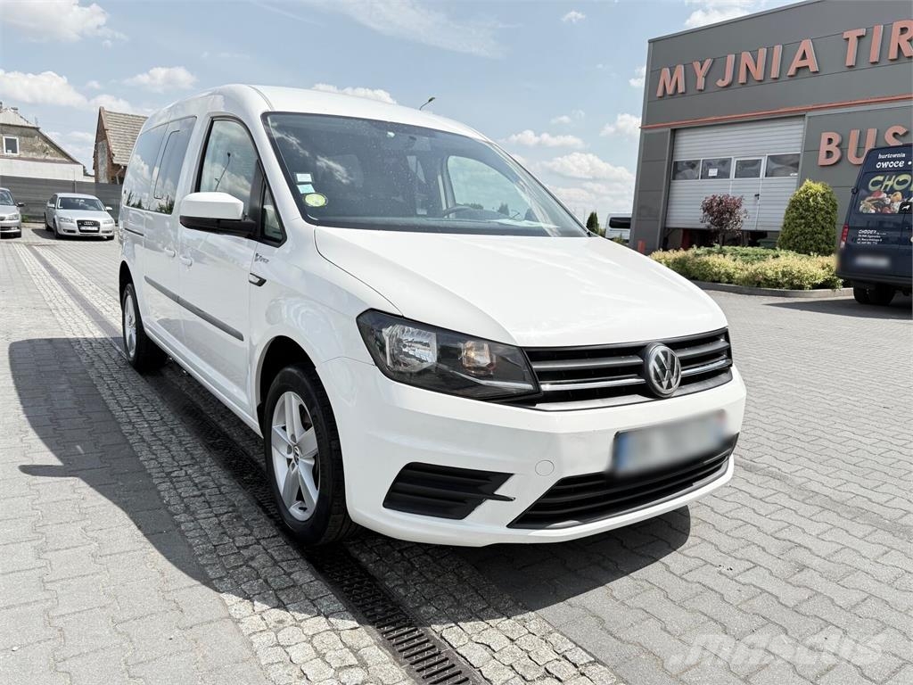 Volkswagen Caddy 2.0 TDI (7-Si.) DSG Maxi Family Carros