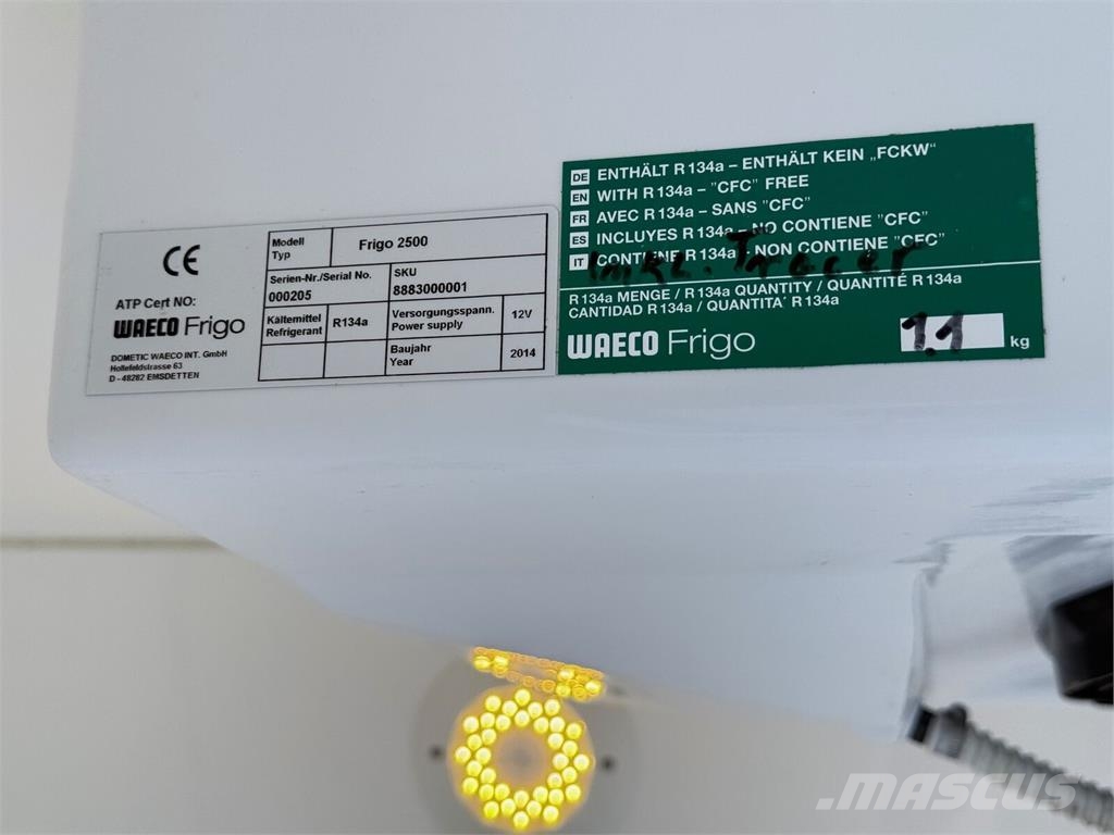 Volkswagen Caddy Chłodnia Izoterma Klimatyzacja L1H1 Super ST Otros camiones
