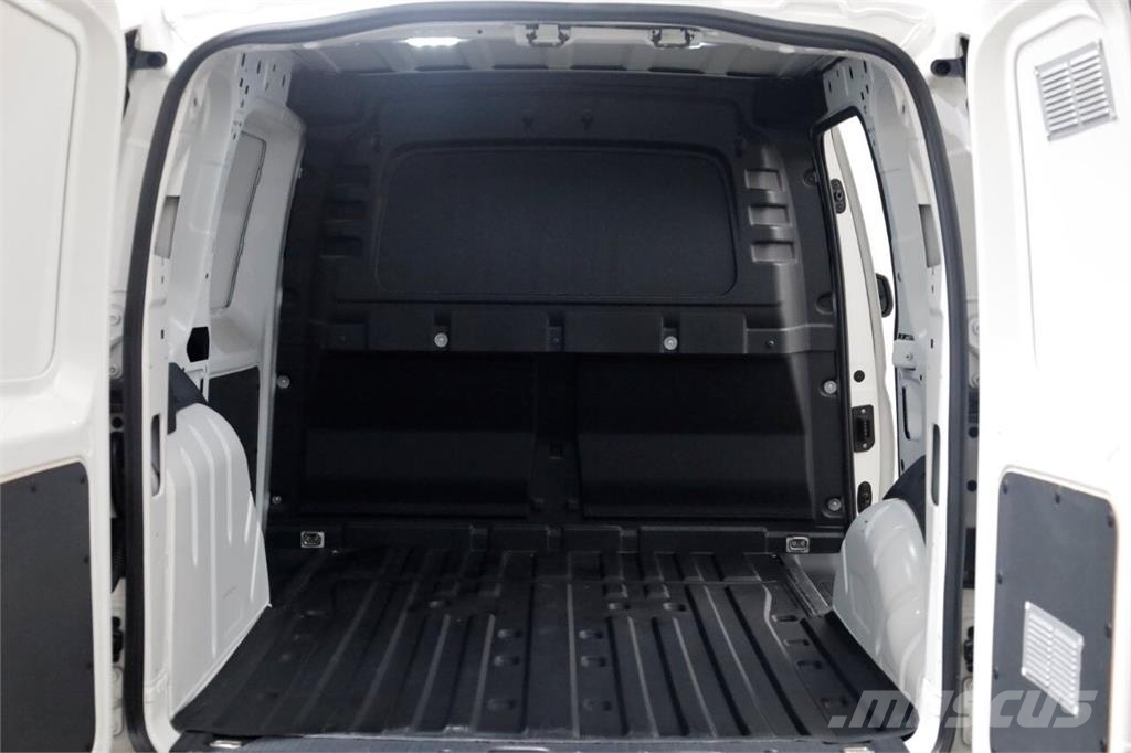 Volkswagen Caddy Cargo 1.5 TSI 115pk Benzine DSG-Automaat Air شاحنات أخرى