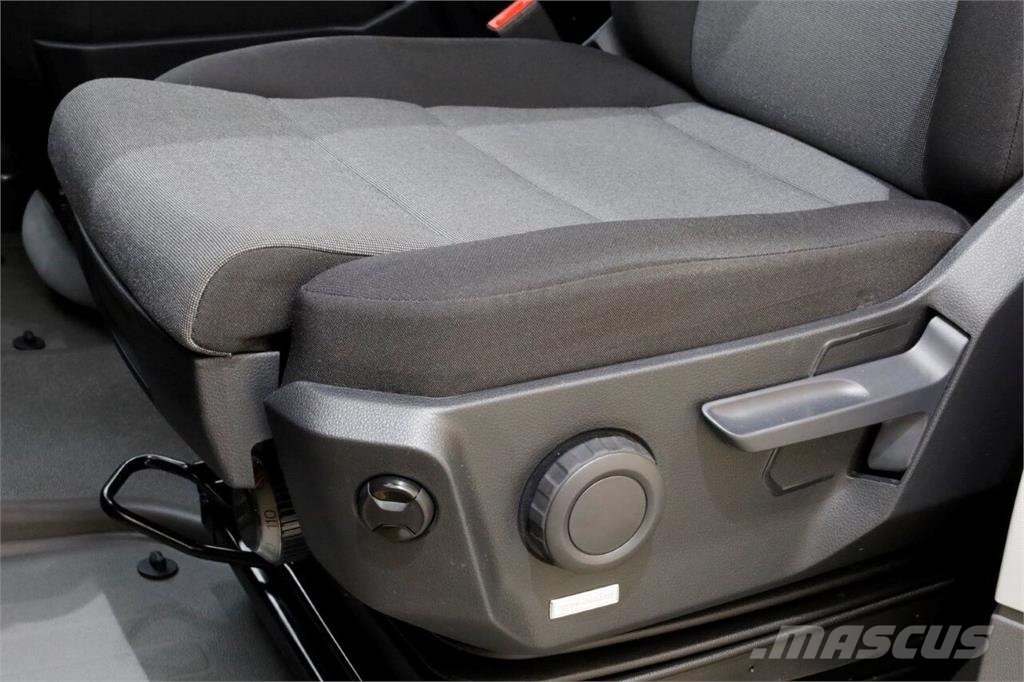 Volkswagen Crafter 35 2.0 TDI 140pk L3H3 (L2H2) Highline Serv Otros camiones