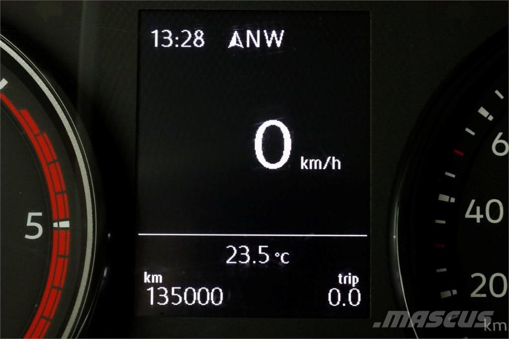 Volkswagen Crafter 35 2.0 TDI 140pk Bakwagen met laadklep en Otros camiones