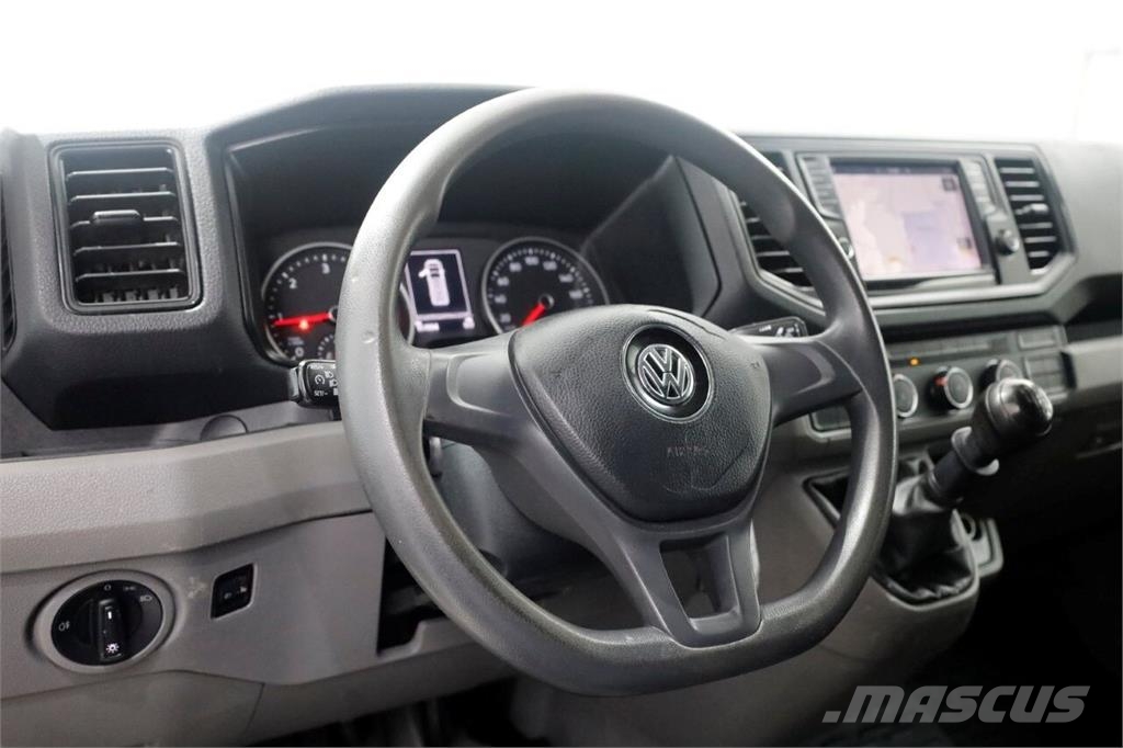 Volkswagen Crafter 35 2.0 TDI 177pk RWD L3H2 (L2H1) Airco/Nav Otros camiones