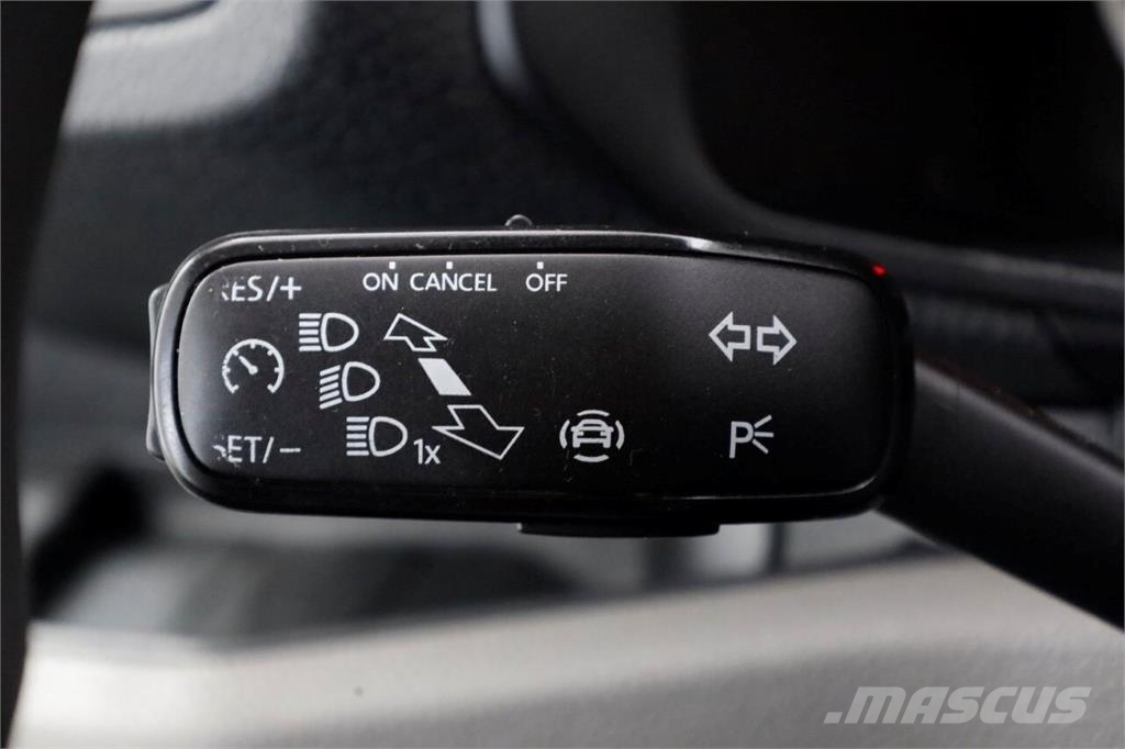 Volkswagen Crafter 35 2.0 TDI 140pk L3H2 (L2H1) D.C. Comfortl شاحنات أخرى