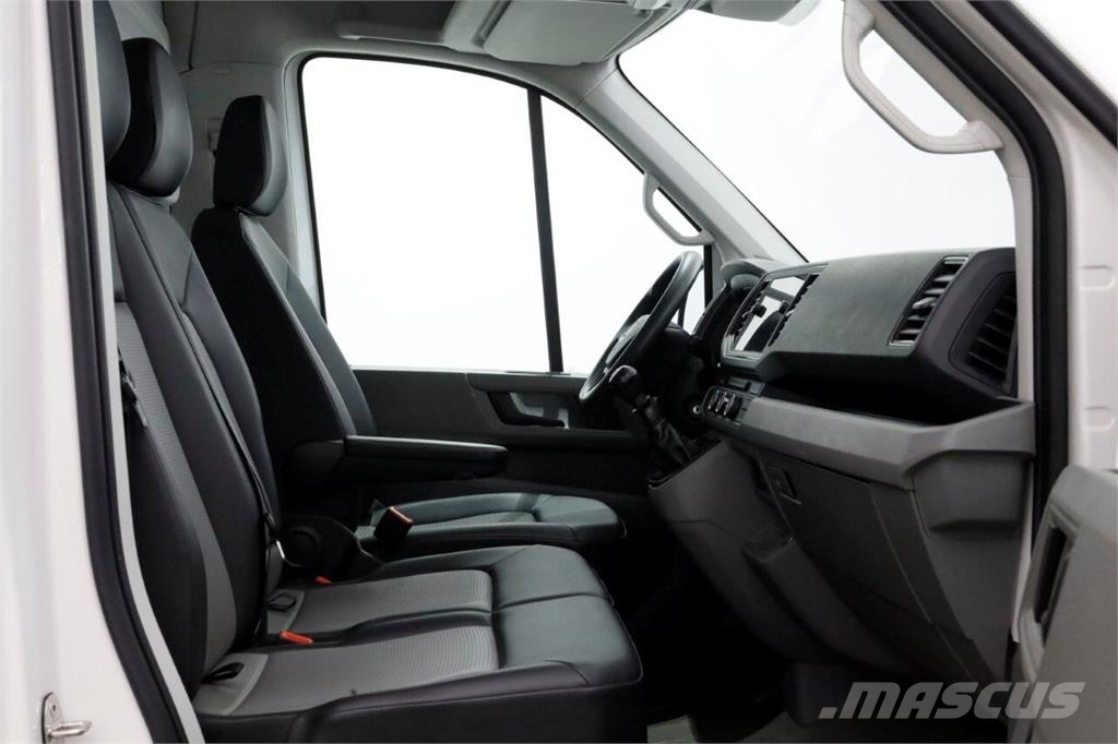 Volkswagen Crafter 35 2.0 TDI 140pk Bakwagen met laadklep en  Otros camiones