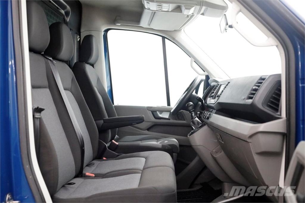 Volkswagen Crafter 35 2.0 TDI 177pk RWD L3H2 (L2H1) Airco/Nav Otros camiones