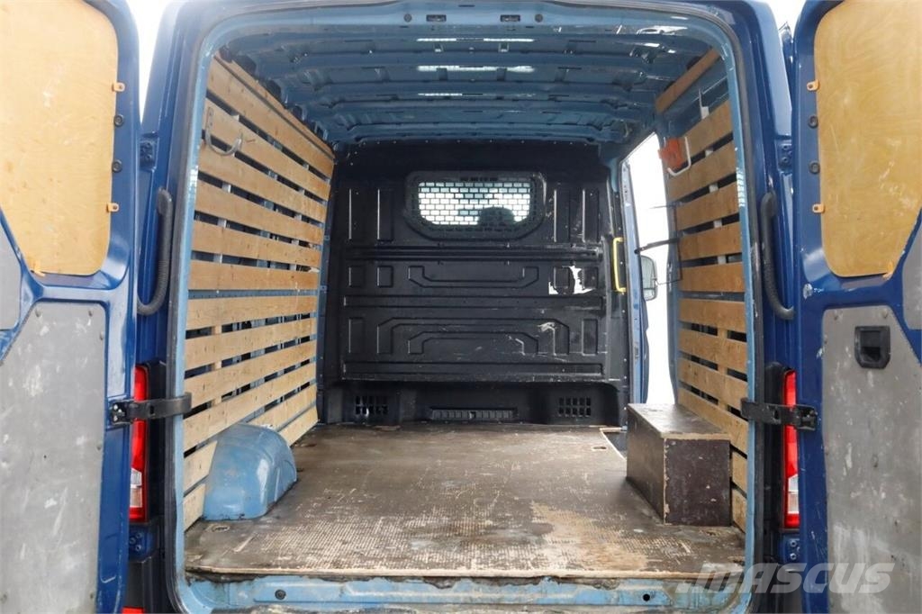 Volkswagen Crafter 35 2.0 TDI 177pk RWD L3H2 (L2H1) Airco/Nav Otros camiones