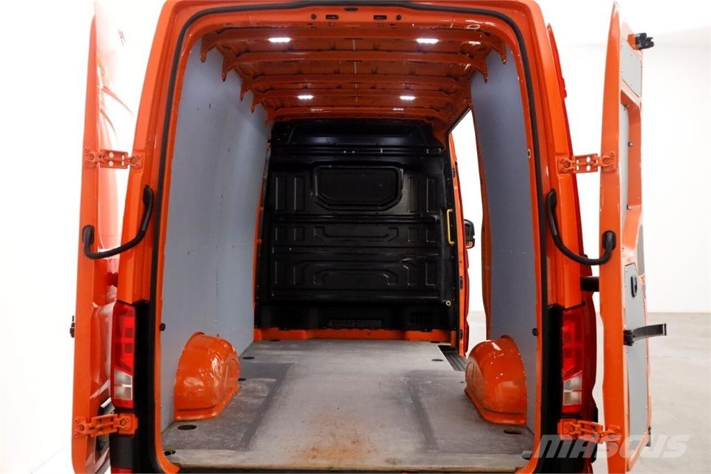 Volkswagen Crafter 35 2.0 TDI 177pk DSG-Automaat L3H3 (L2H2)  شاحنات أخرى