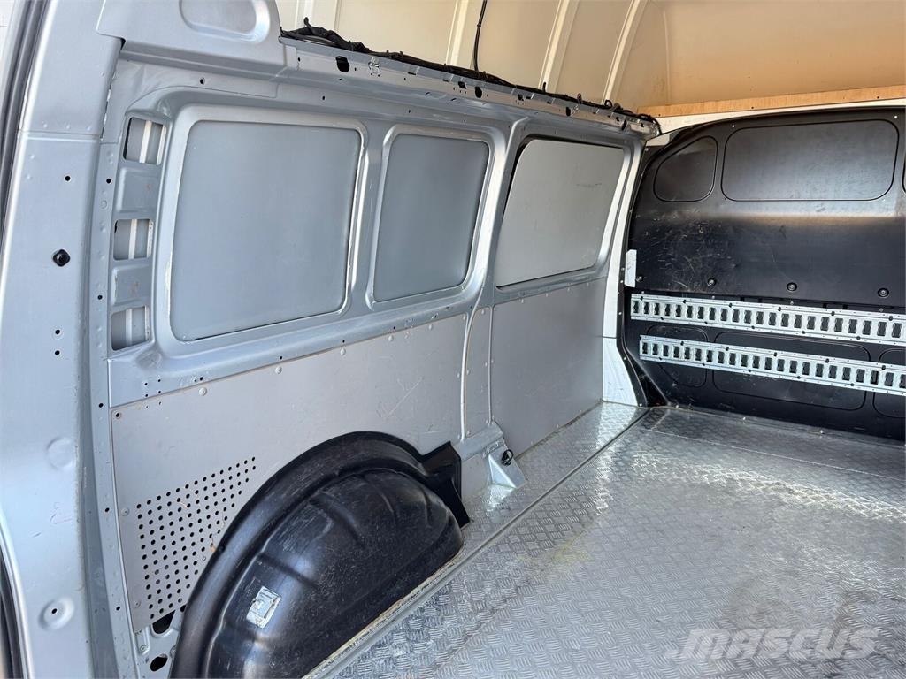 Volkswagen Transporter 4x4 4-motion Furgon Blaszak L2H2 Maxi  Další
