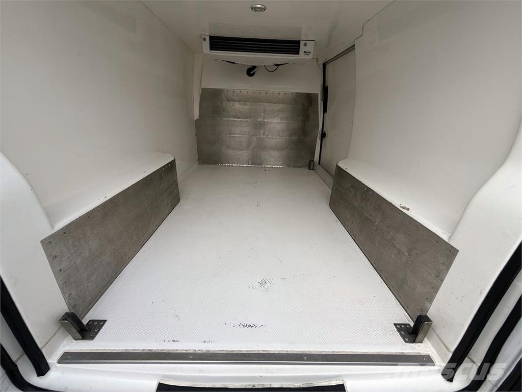 Volkswagen Transporter L1H1 Furgon Chłodnia Izoterma Import D Další