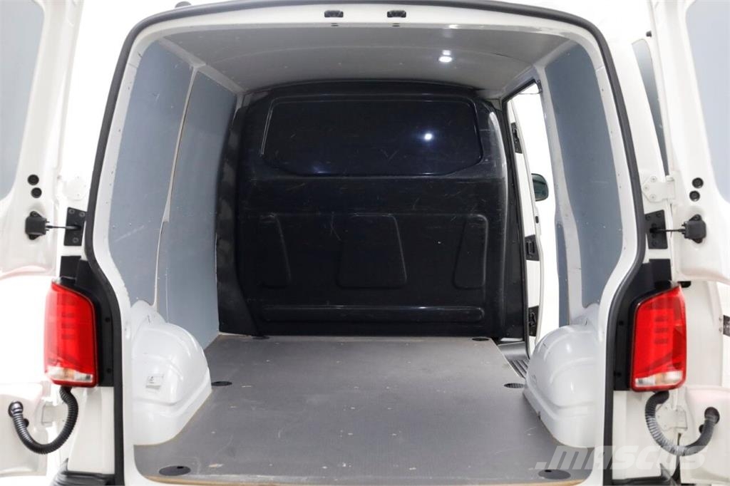 Volkswagen Transporter T6.1 2.0 TDI 150pk L1H1 Airco/CarPlay  Otros camiones