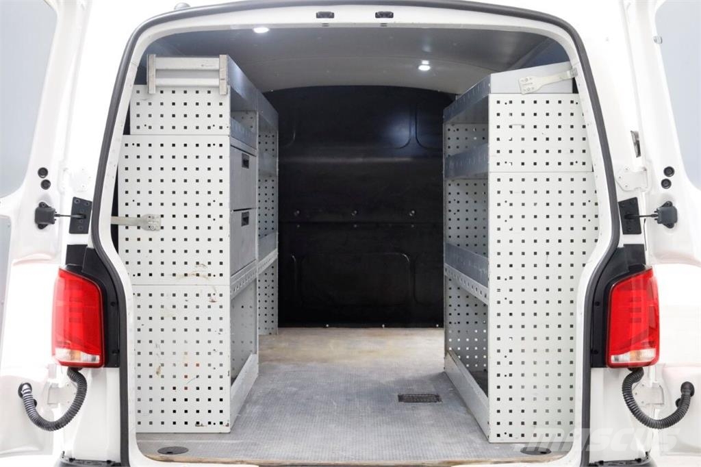 Volkswagen Transporter T6.1 2.0 TDI 110pk Lang Airco/Navi/Inr Otros camiones