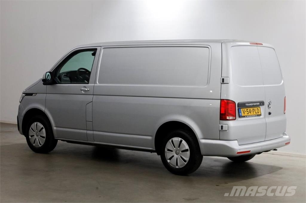 Volkswagen Transporter T6.1 2.0 TDI 150pk DSG-Automaat L1H1 L Otros camiones