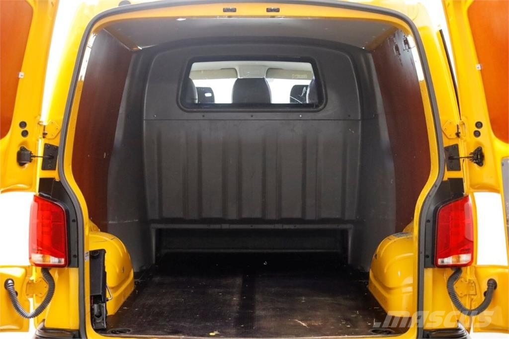 Volkswagen Transporter T6.1 2.0 TDI Lang D.C. Airco/Cruise Co Otros camiones