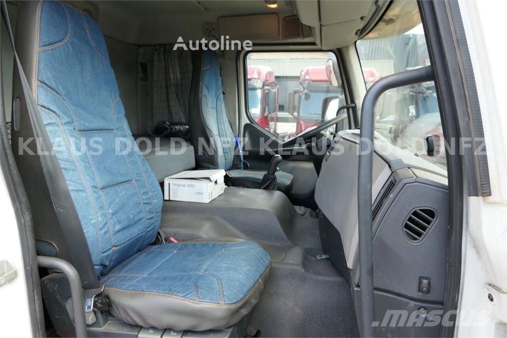 Volvo FE 300 Box Truck / XL Fuel Tank / Tail Lift / Euro Camion Fourgon