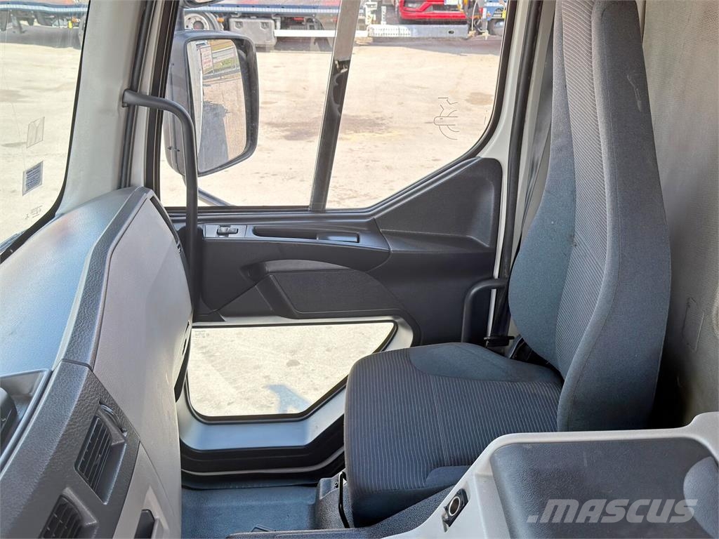 Volvo FE 320 Camiones portacoches