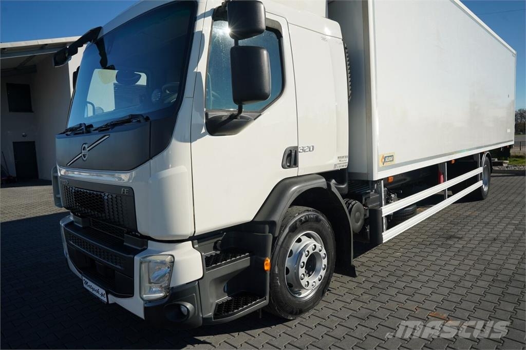 Volvo FE 320 / 4x2 / CHŁODNIA - 8,9 M / THERMO KING T- 1 Kühlkoffer