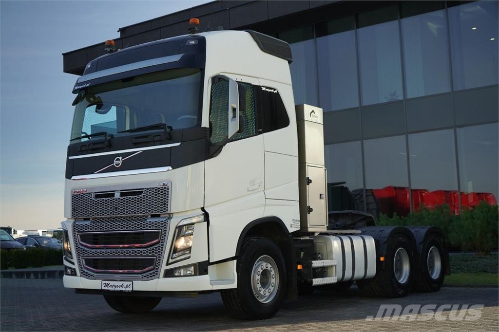 Volvo FH 16 / 660 / 6x4 / DMC: 180.000 KG !! / RETARDER  Tegljači