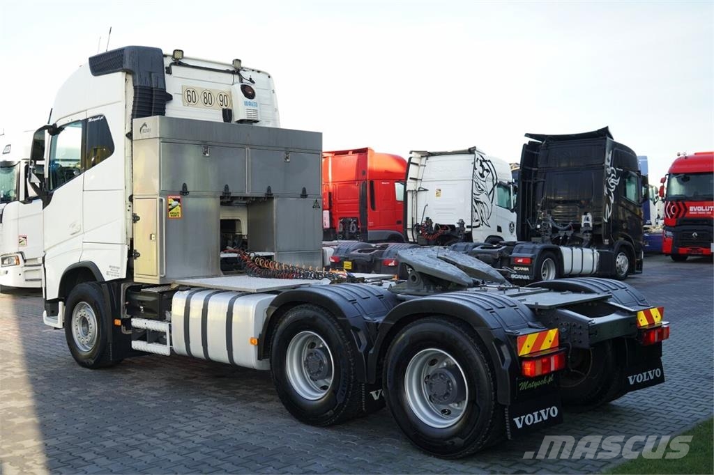 Volvo FH 16 / 660 / 6x4 / DMC: 180.000 KG !! / RETARDER  Tegljači