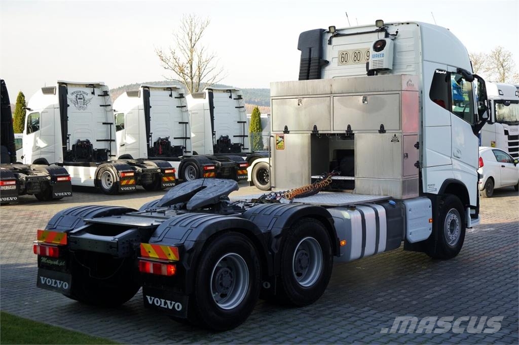 Volvo FH 16 / 660 / 6x4 / DMC: 180.000 KG !! / RETARDER  Tegljači
