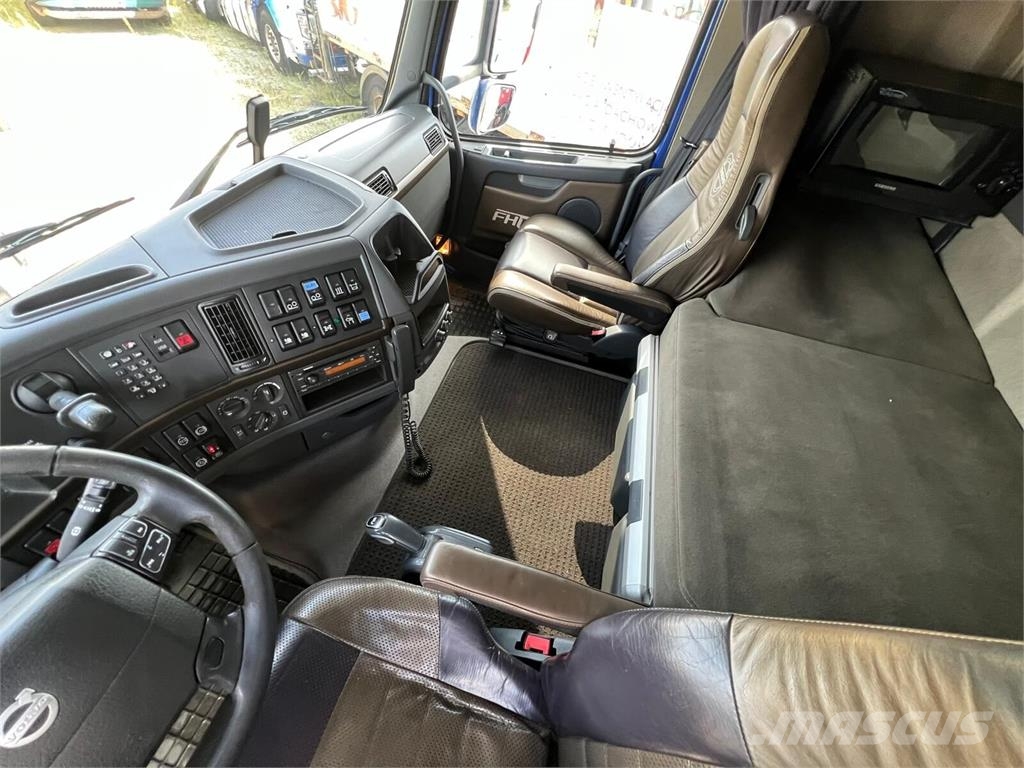 Volvo FH 16 750 شاحنات الرافعات الخطافية