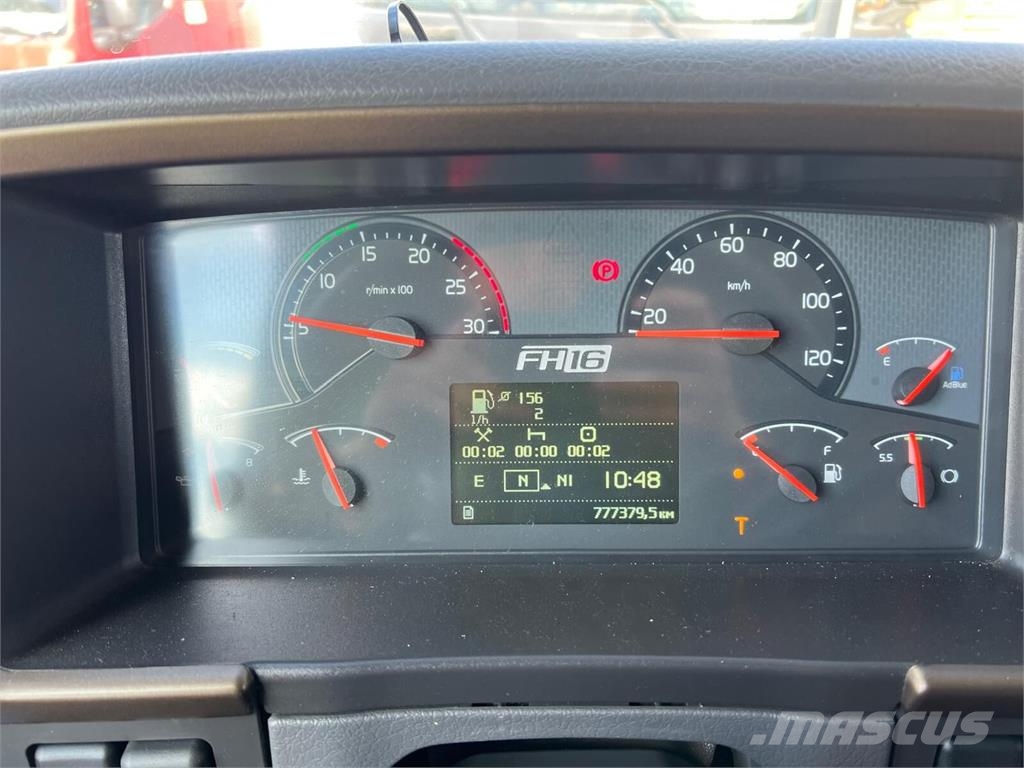 Volvo FH 16 750 شاحنات الرافعات الخطافية