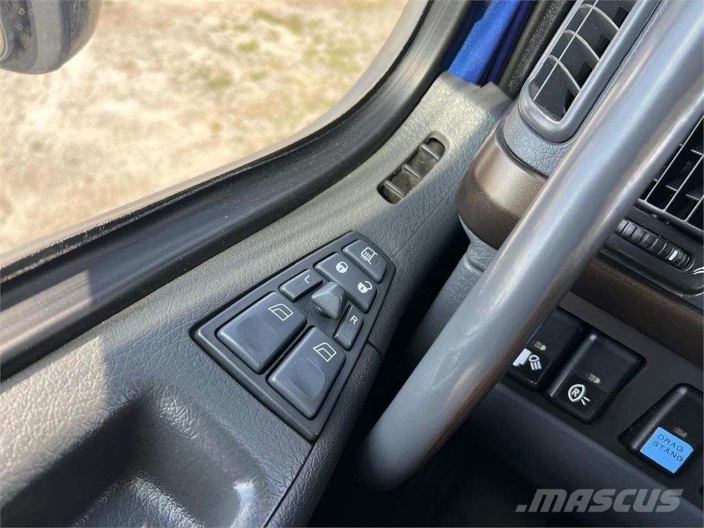 Volvo FH 16 750 شاحنات الرافعات الخطافية