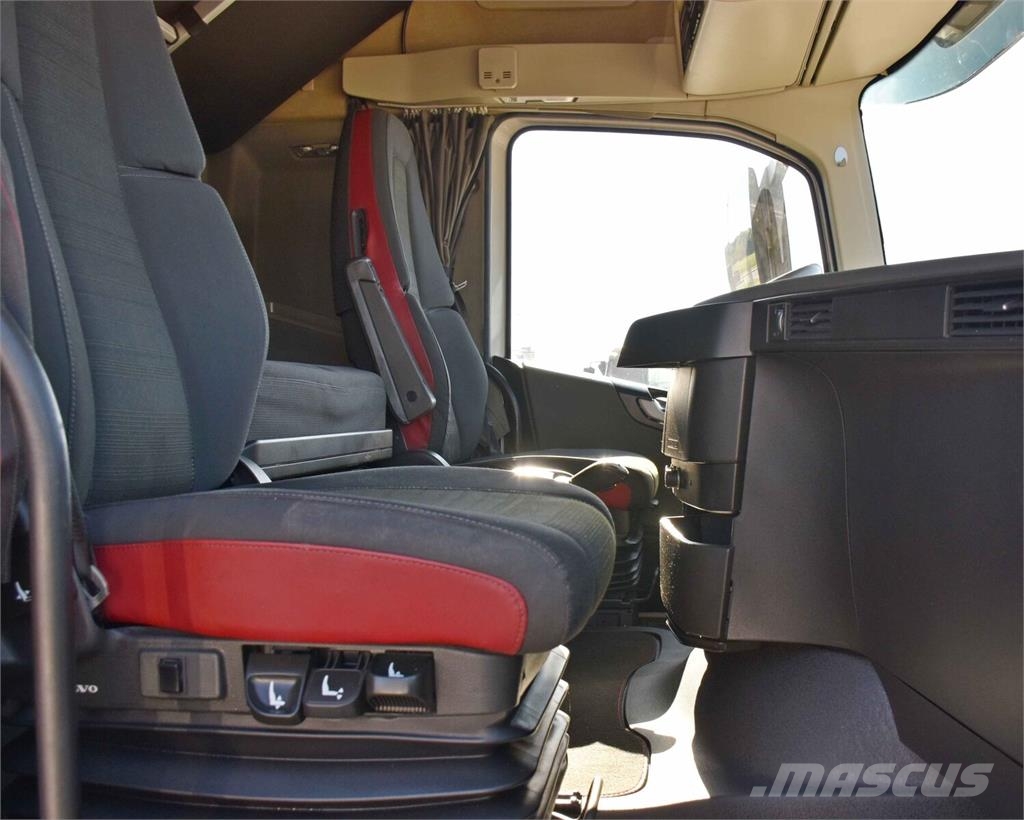 Volvo FH 420 Camiones de cama baja