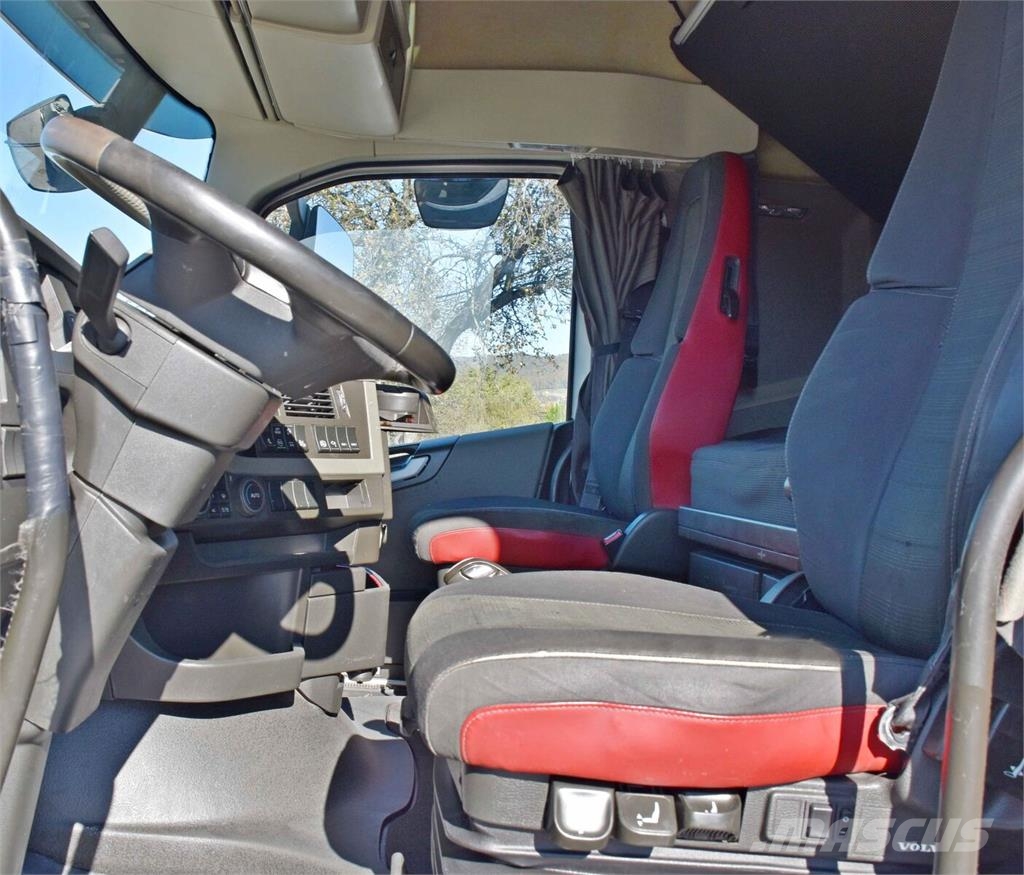Volvo FH 420 Camiones de cama baja
