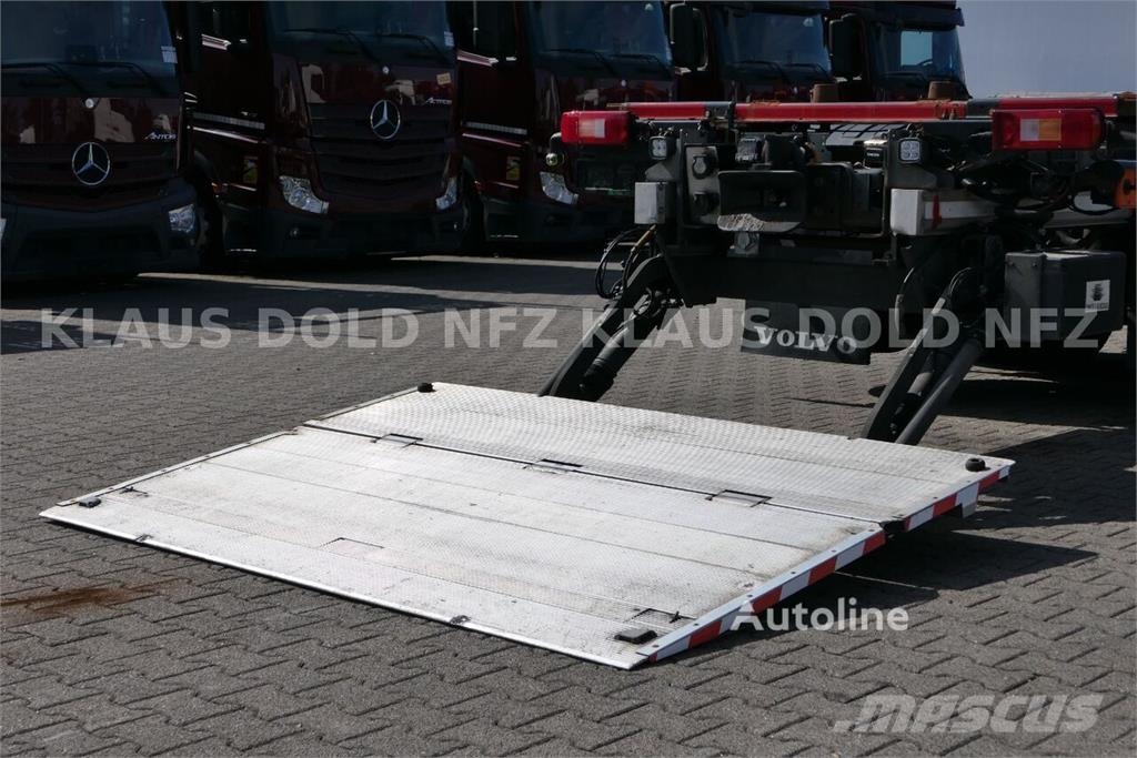 Volvo FH 420 6x2 / Chassis Cab / BDF / Tail Lift / Lift Chasis y suspención