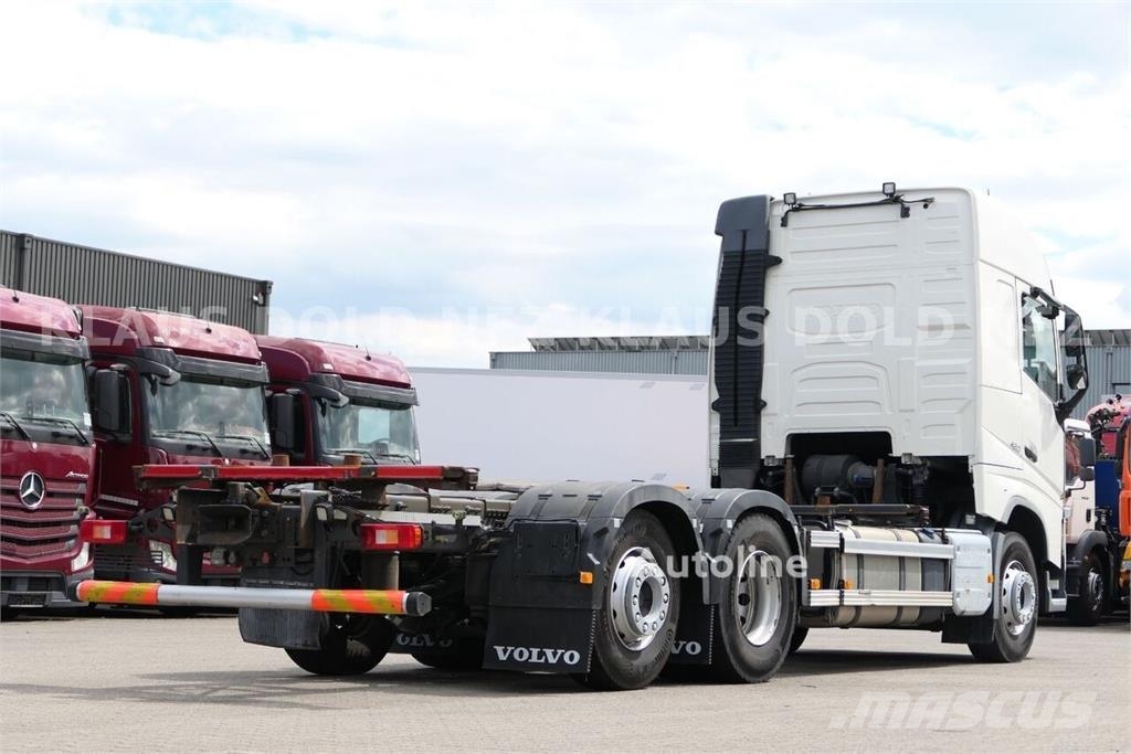 Volvo FH 420 6x2 BDF Container Truck / Lift & Steering A Chasis y suspención