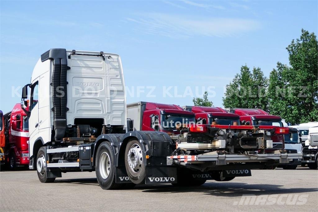 Volvo FH 420 6x2 / Chassis Cab / BDF / Tail Lift / Lift Chasis y suspención