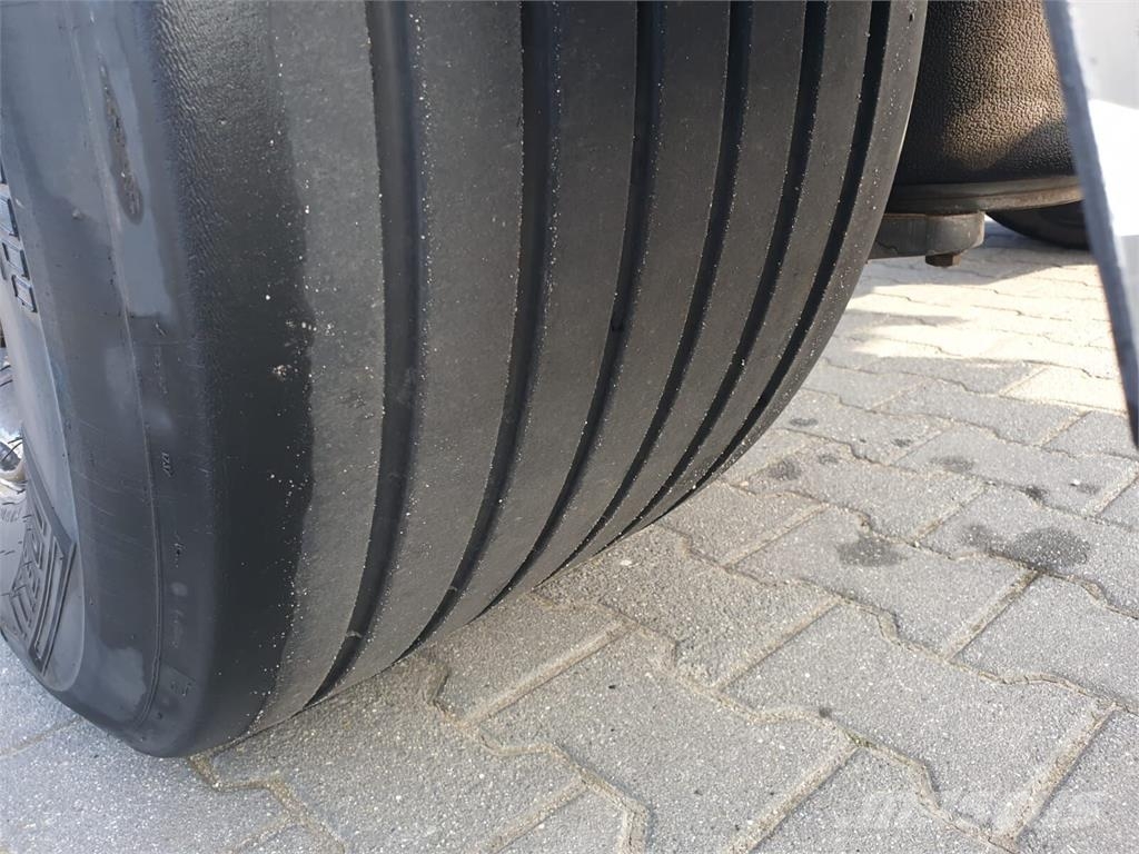 Volvo FH 460 Chassis e suspensões