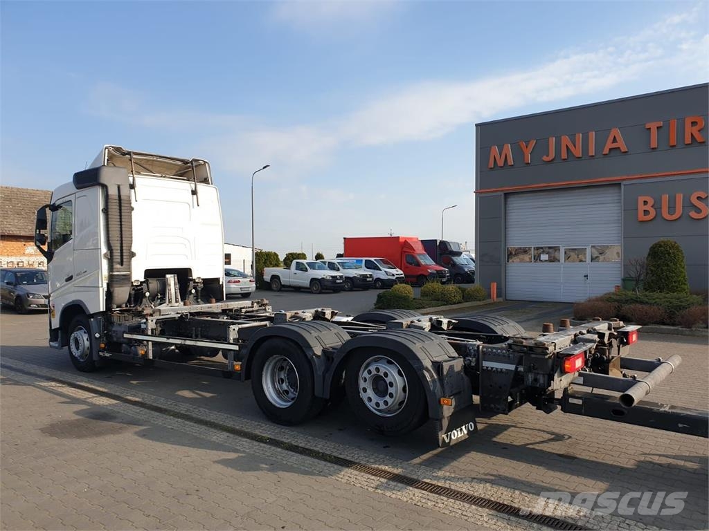 Volvo FH 460 Chassis e suspensões