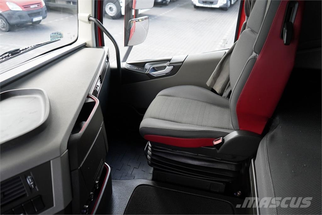 Volvo FH / 460 / EURO 6 / ACC / GLOBETROTTER وحدات الجر