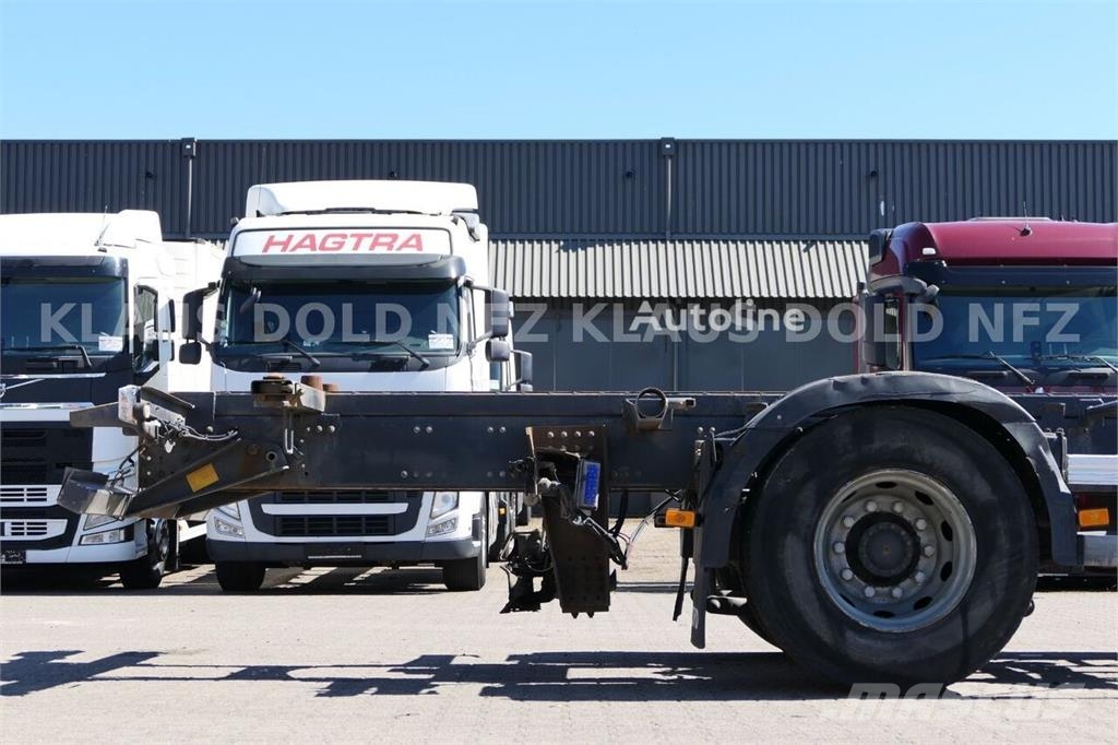 Volvo FH 460 Globetrotter BDF Container Truck / 2 XL Fue Chasis y suspención