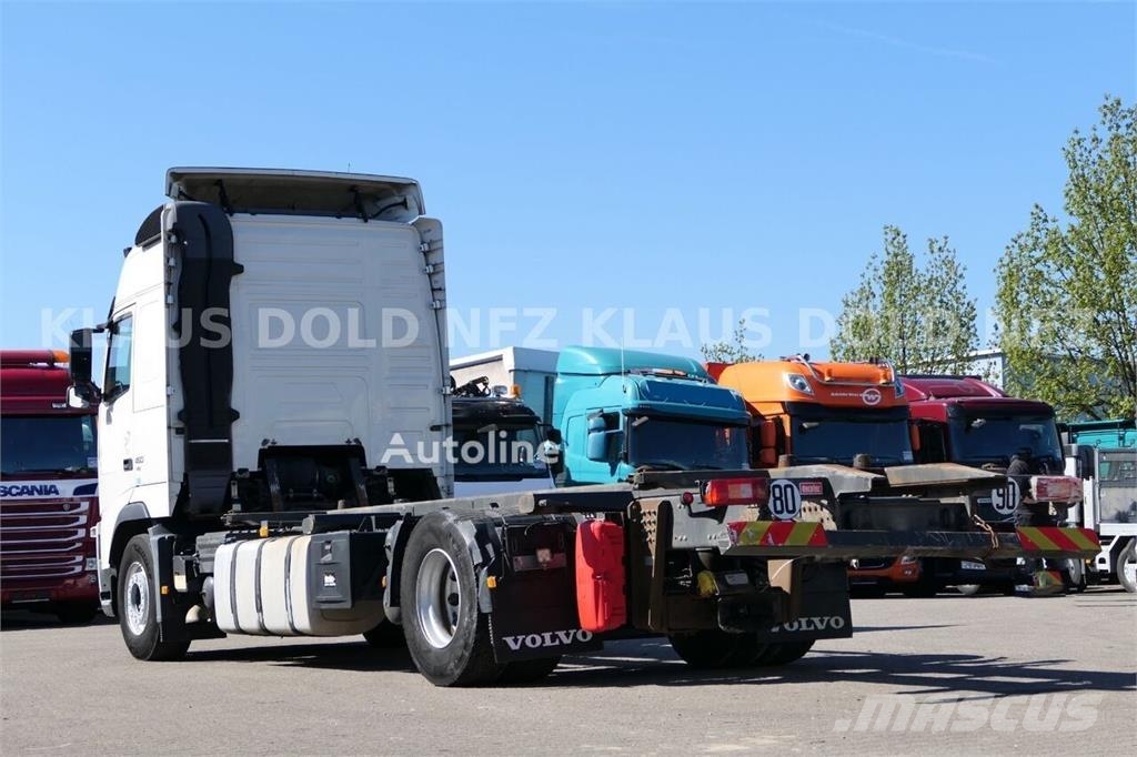 Volvo FH 460 Globetrotter BDF Container Truck / 2 XL Fue Chasis y suspención