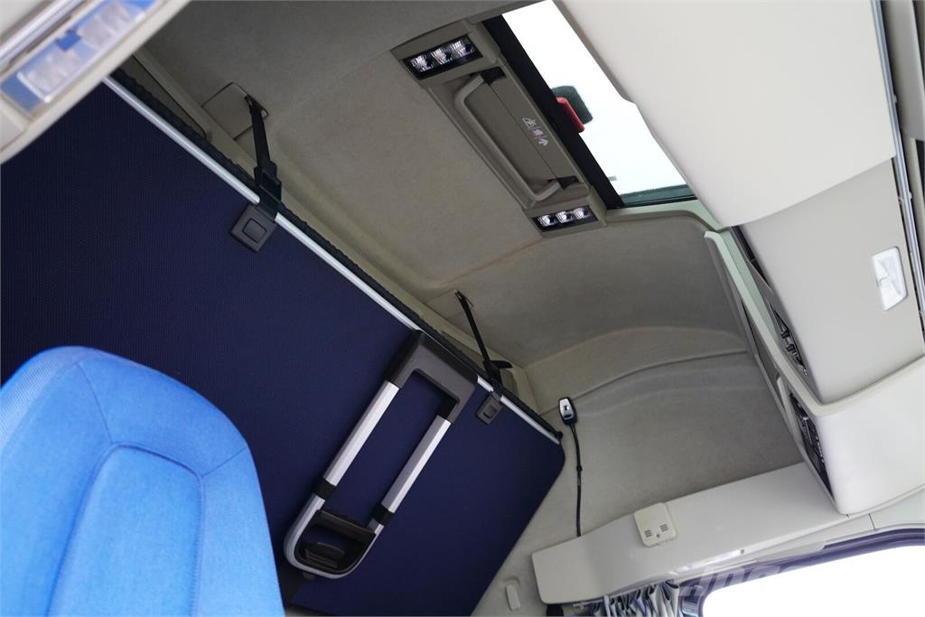 Volvo FH / 460 / I – SAVE / FIRANKA / ACC / E 6 / 19 PAL Camiones de caja de lona