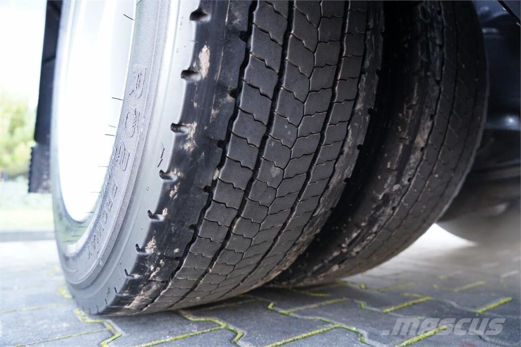 Volvo FH 460 / LOW DECK / MEGA / I-PARK COOL / I-SAVE /  Cabezas tractoras