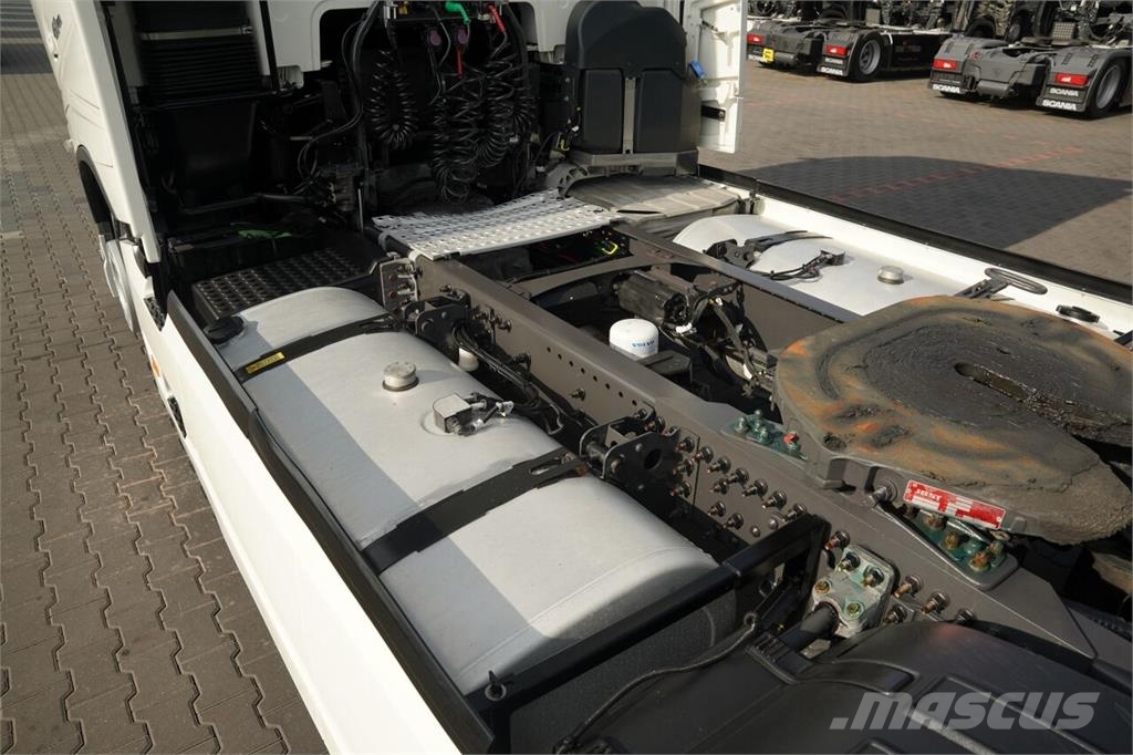 Volvo FH 460 / LOWDECK / I-PARK COOL / MEGA / I-SAVE / I Nyergesvontatók