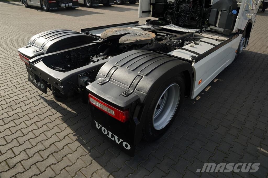 Volvo FH 460 / LOWDECK / I-PARK COOL / MEGA / I-SAVE / I Nyergesvontatók